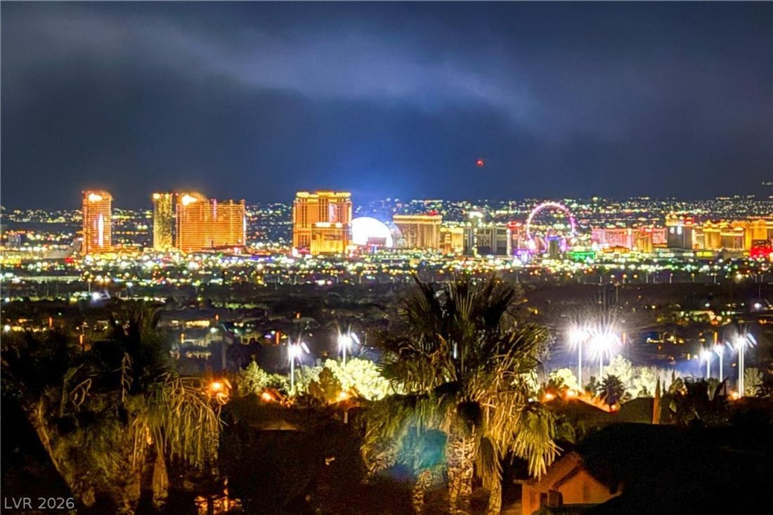 House in Las Vegas, Nevada, United States 2 - 17741280