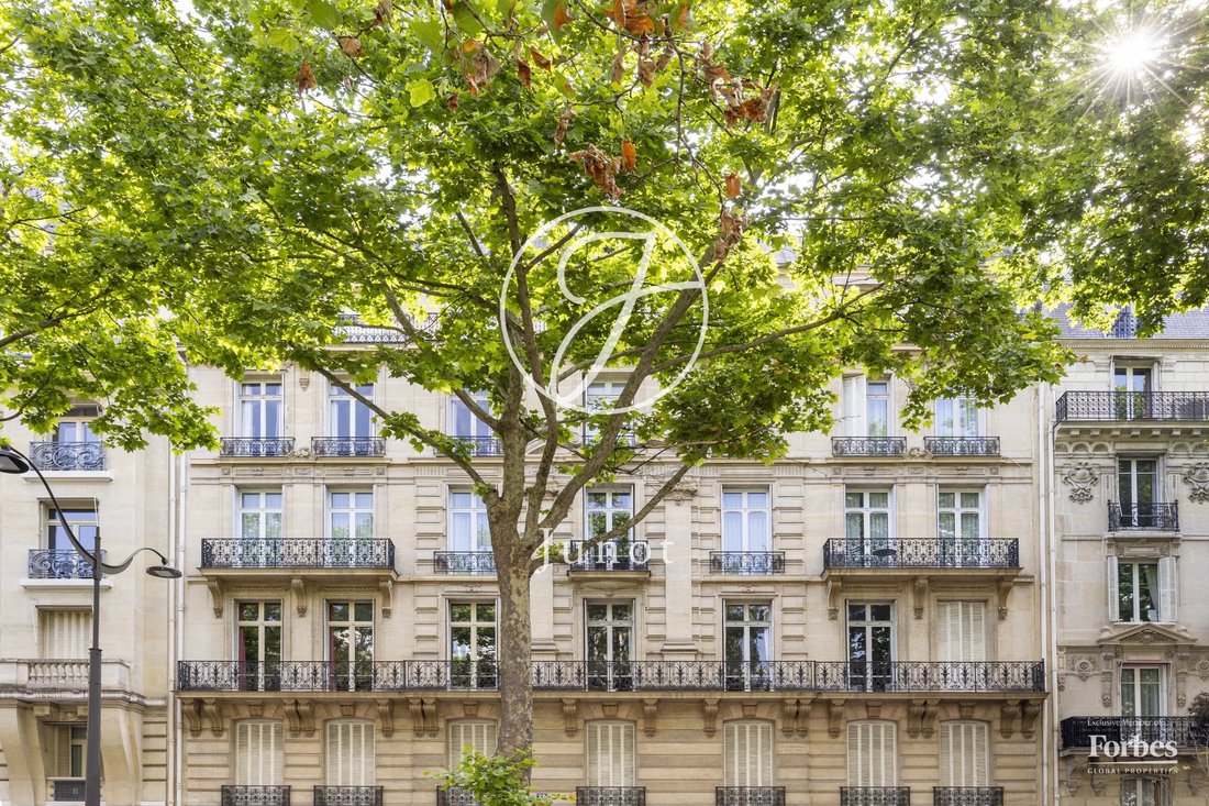 Apartment in Triangle d'Or, Paris 8e Arrondissement, Paris 2 - 16099792
