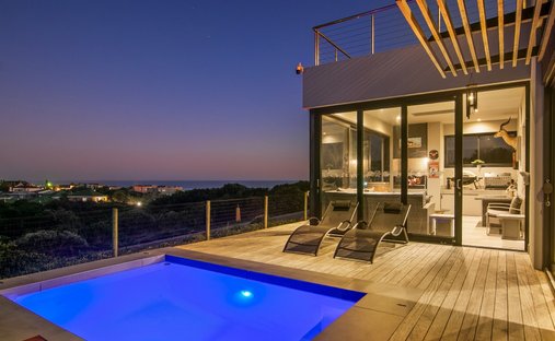 House in Sedgefield, Western Cape, South Africa 1