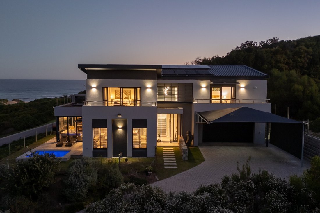 House in Sedgefield, Western Cape, South Africa 2 - 17741510
