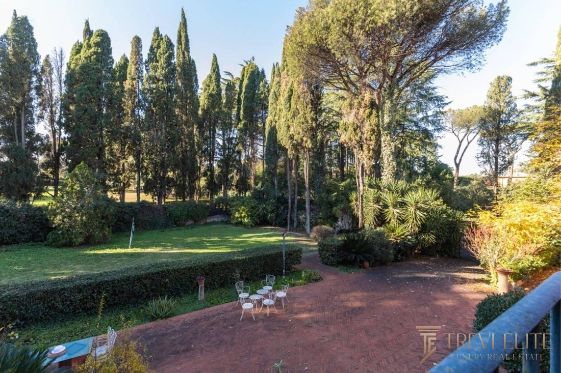 Villa in Ardeatino, Rome, Italy 4 - 17741476
