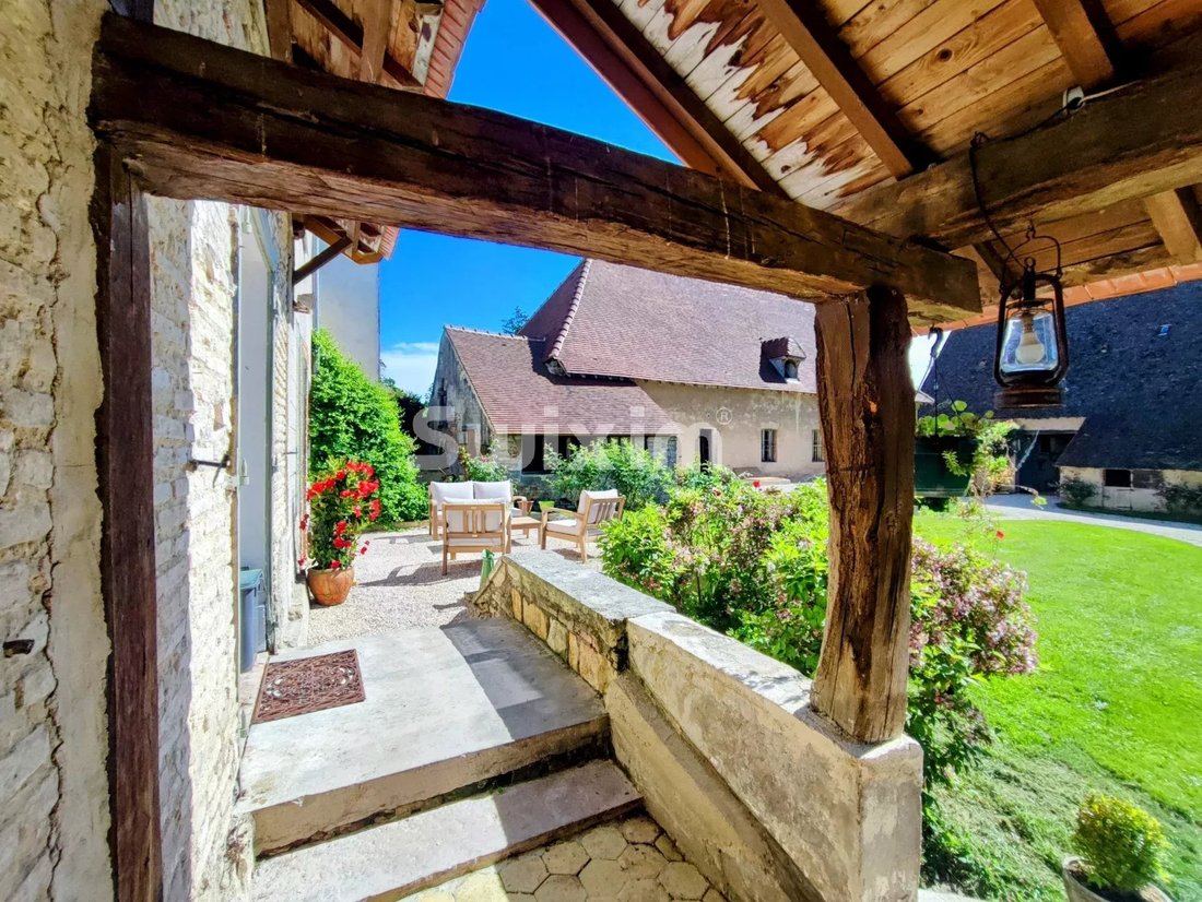 Estate in Seurre, Bourgogne – Franche-Comté, France 3 - 17741522