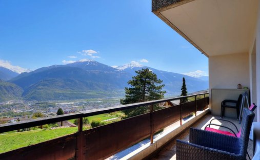 Apartment in Noble-Contrée, Valais, Switzerland 1