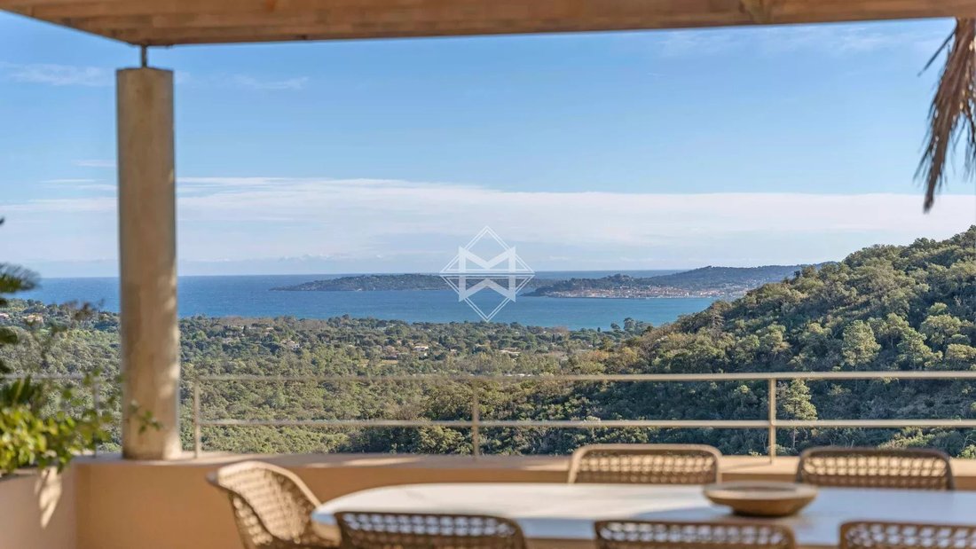 Villa in Grimaud, Provence-Alpes-Côte d'Azur, France 2 - 14505581