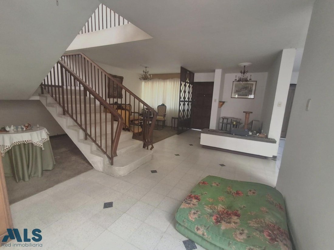 House in Medellín, Antioquia, Colombia 2 - 17741445