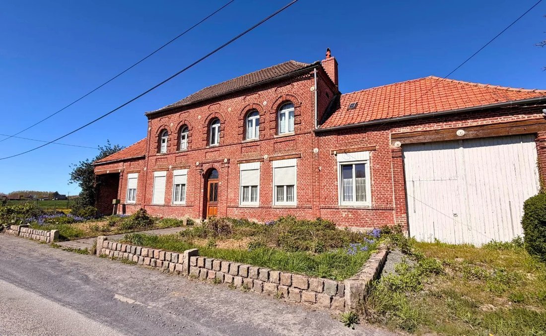 Farm Ranch in Coutiches, Hauts-de-France, France 1 - 17741495