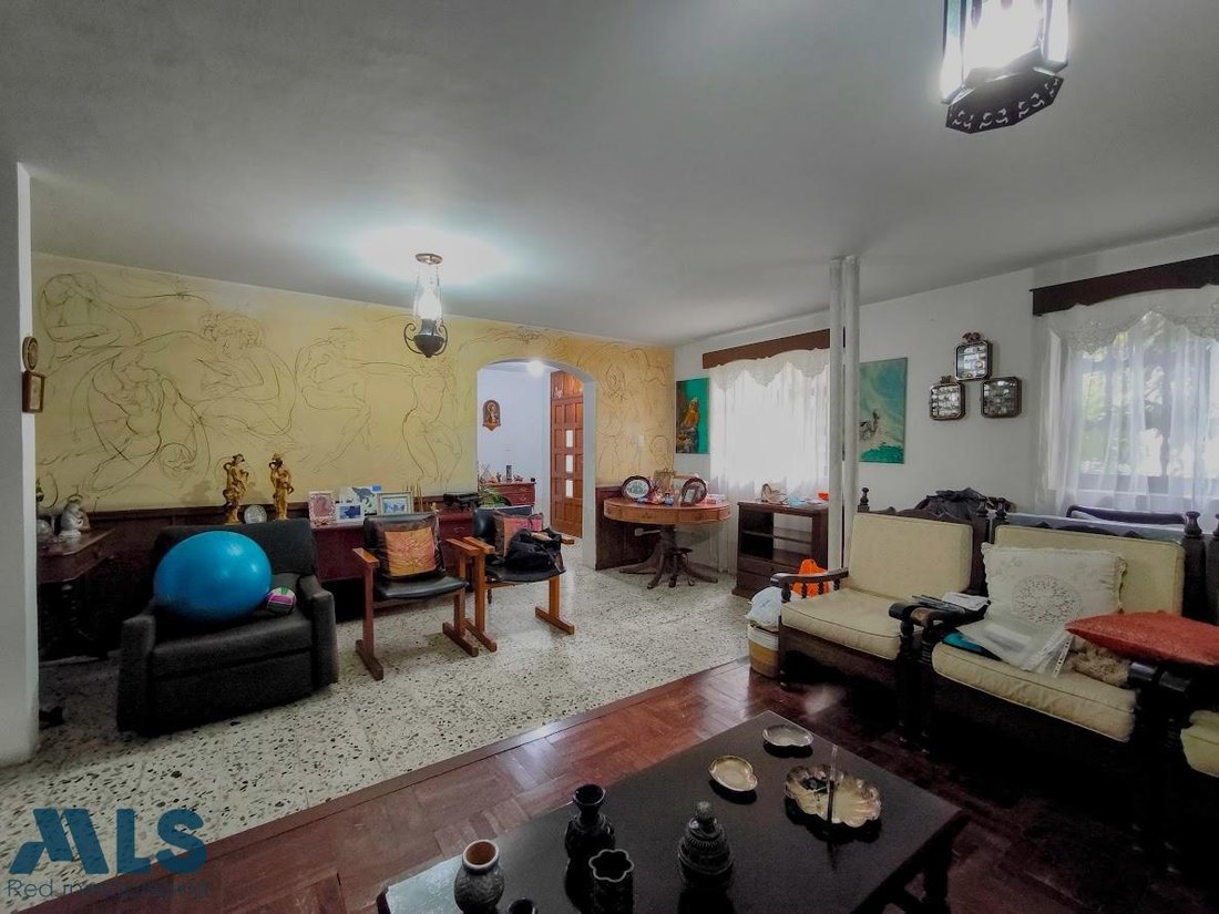 House in Medellín, Antioquia, Colombia 4 - 17741447