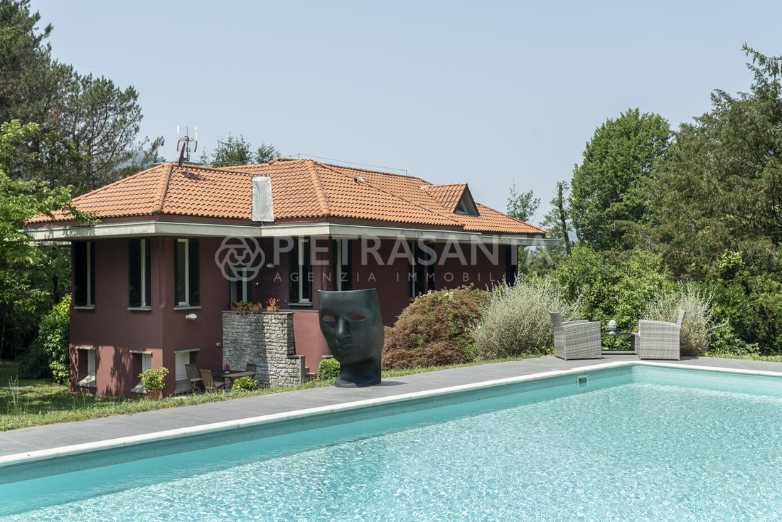 Villa in Camaiore, Tuscany, Italy 1 - 17741574
