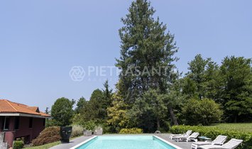 Villa en Camaiore, Toscana, Italia 2