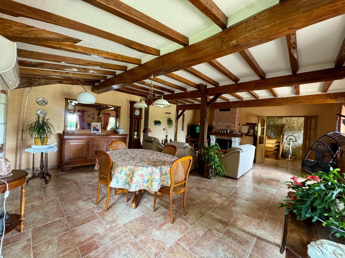 House in Hautefage-la-Tour, Nouvelle-Aquitaine, France 4 - 17742811