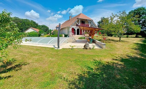 Casa a Seligney, Borgogna-Franca Contea, Francia 1