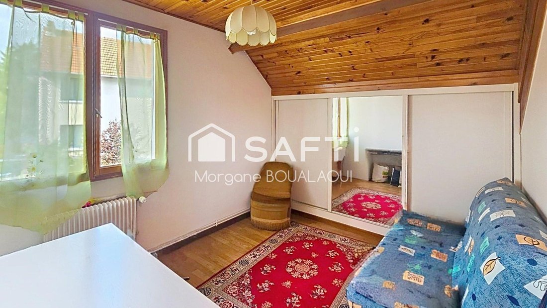 House in Gennevilliers, Ile-de-France, France 5 - 17742728