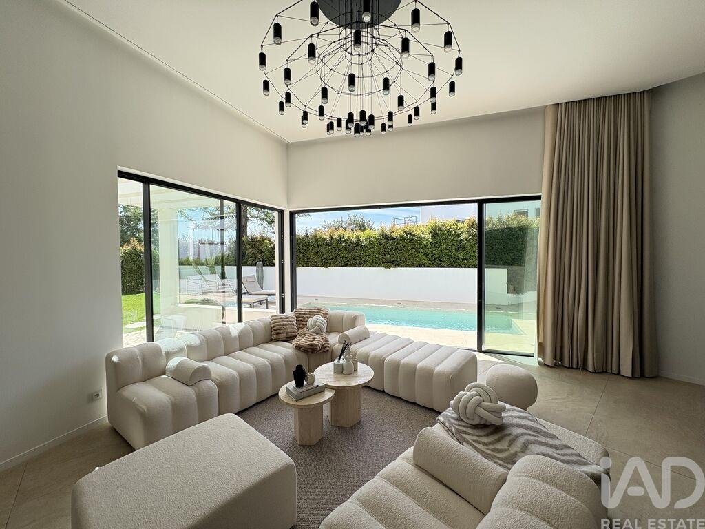 Townhouse in Loule (Sao Sebastiao), Algarve, Portugal 1 - 17742263