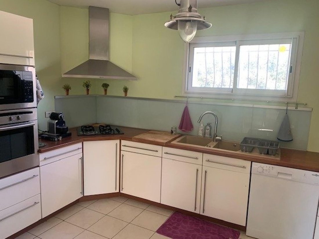 House in La Plaine, Beaucaire, France 4 - 17742941