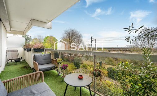Appartamento a Altopiano Ovest, Suresnes, Francia 1