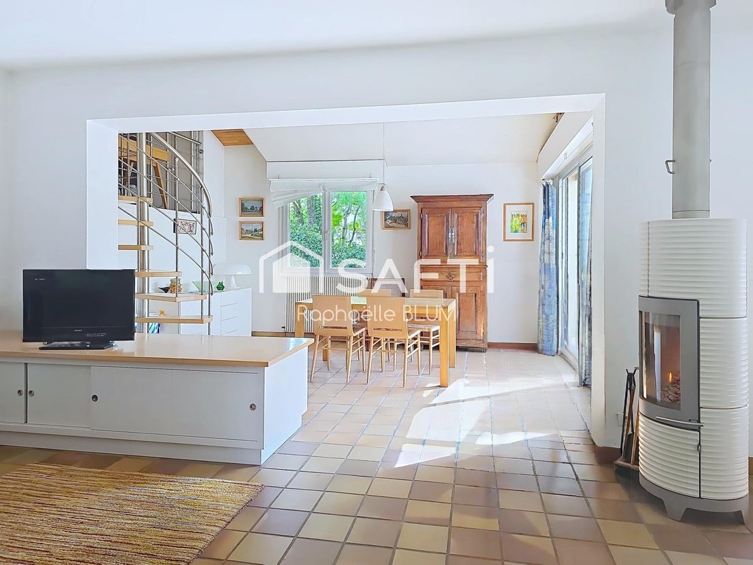 House in Loustalot, Gradignan, France 1 - 17713552