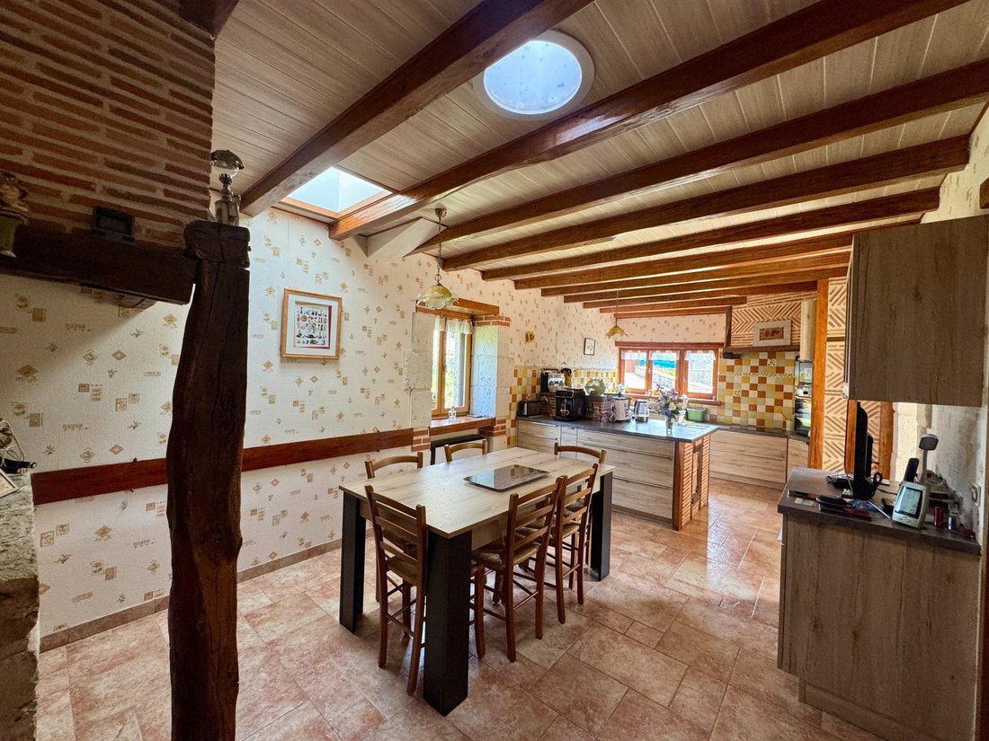 House in Hautefage-la-Tour, Nouvelle-Aquitaine, France 5 - 17742811