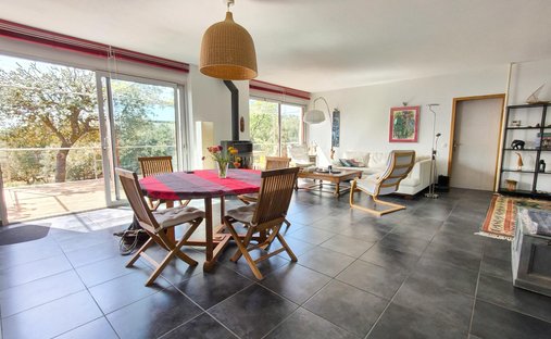Maison à Grignan, Auvergne-Rhône-Alpes, France 1