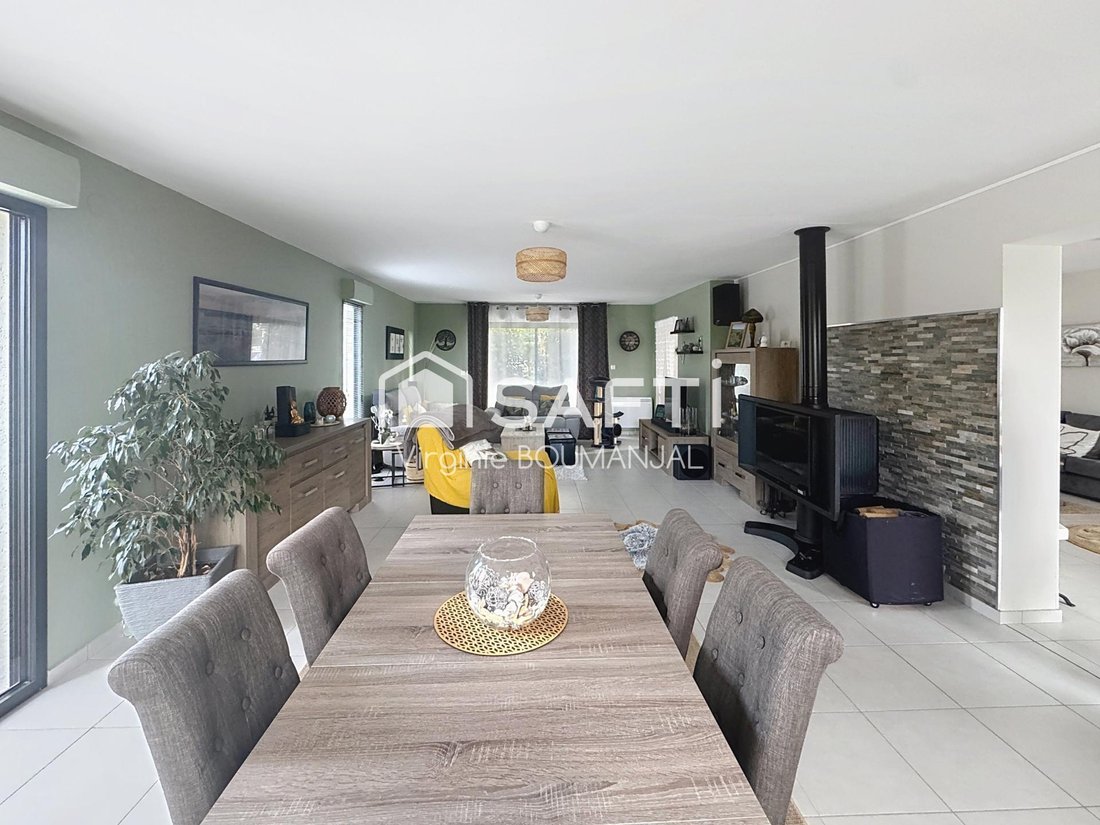 House in Vers-sur-Selle, Hauts-de-France, France 5 - 17742733