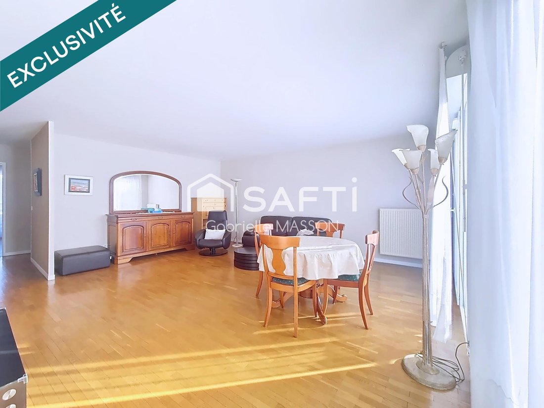 Apartment in Kremlin-Saint Germain, Le Kremlin-Bicetre, France 3 - 17742877