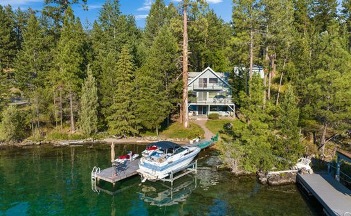 House in Rollins, Montana, United States 1