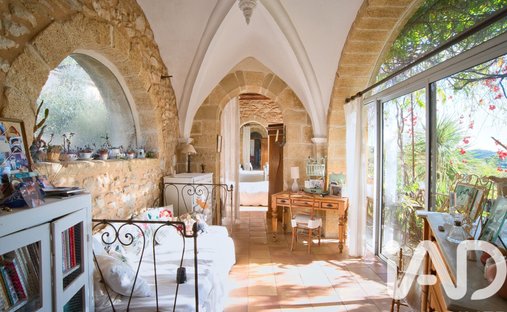 House in Aigaliers, Occitania, France 1