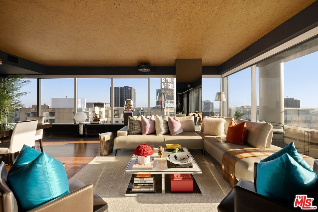 Condo in Los Angeles, California, United States 3 - 17741985
