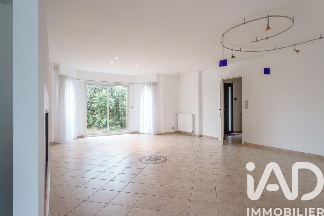 House in Luynes, Centre-Val de Loire, France 4 - 17096408