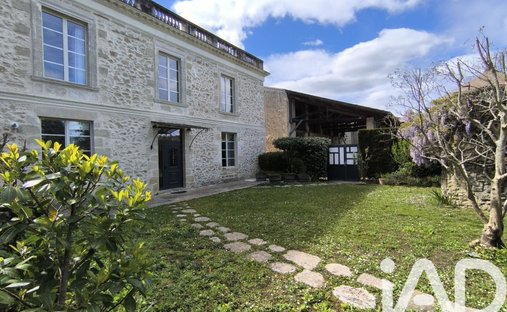 House in Barsac, Nouvelle-Aquitaine, France 1
