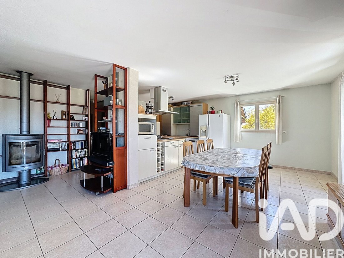 House in Viuz-en-Sallaz, Auvergne-Rhône-Alpes, France 4 - 17746055