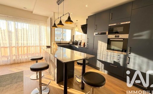 Apartment in Fournier-Pasteur-Bac d'Asnières, Clichy, France 1