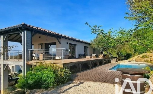 Casa a Castelnau-de-Guers, Occitania, Francia 1