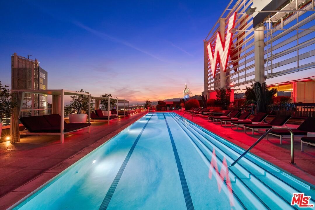 Condo in Los Angeles, California, United States 1 - 17741985