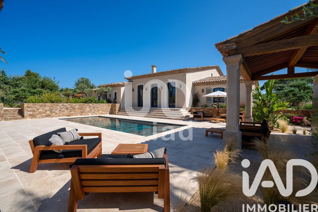 House in Zone Est Diffuse, Saint-Tropez, France 3 - 17745915