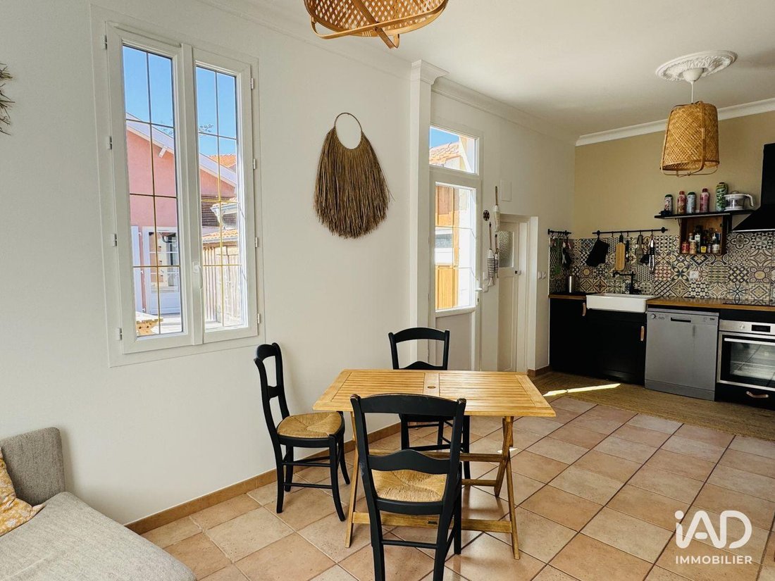 House in Soulac-sur-Mer, Nouvelle-Aquitaine, France 1 - 17746410