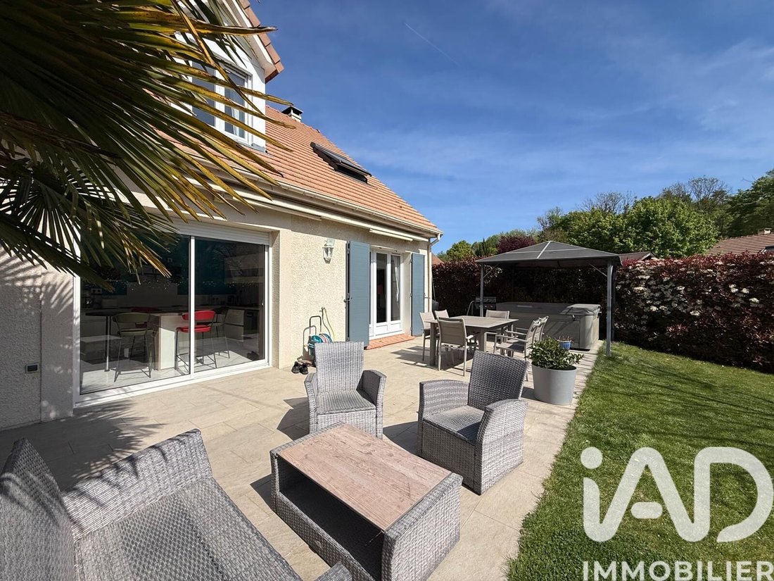 House in Rubelles, Ile-de-France, France 2 - 17416966