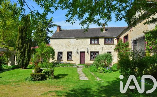 Maison à Vicq, Île-de-France, France 1