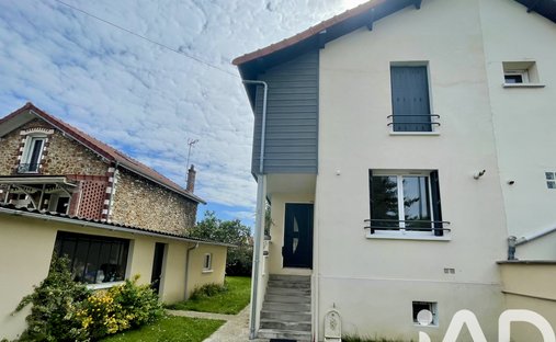 House in Les Pavillons-sous-Bois, Ile-de-France, France 1