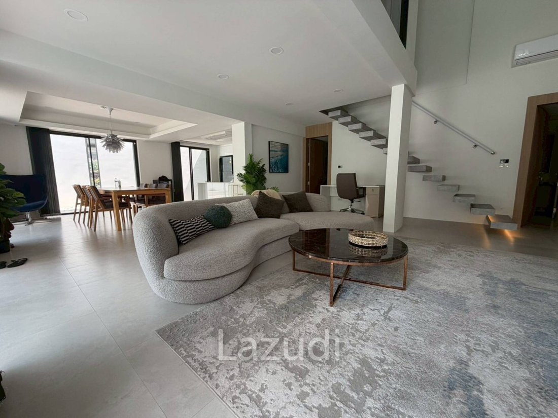 Villa in Pattaya City, Chon Buri, Thailand 1 - 17741598