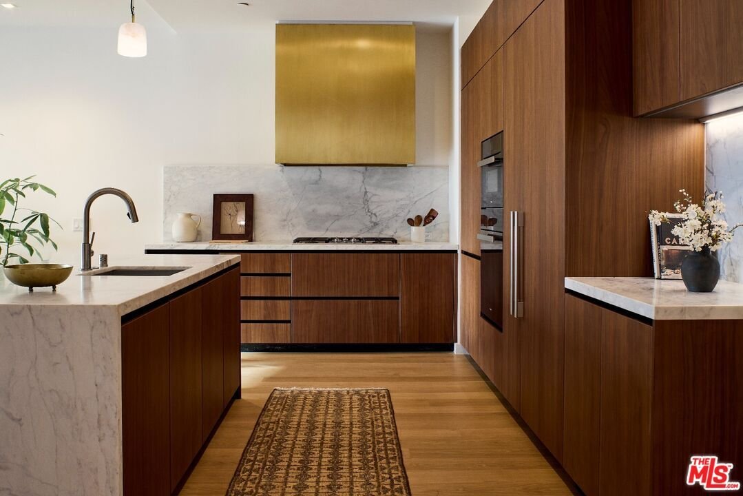 Condo in Los Angeles, California, United States 3 - 17742003