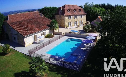 House in Causse-et-Diege, Occitania, France 1