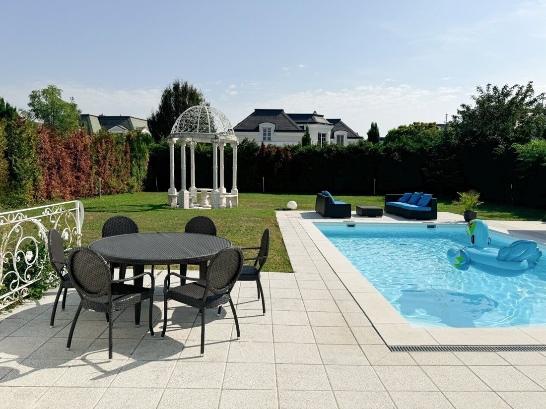 Villa in Oberwaltersdorf, Lower Austria, Austria 5 - 17741607