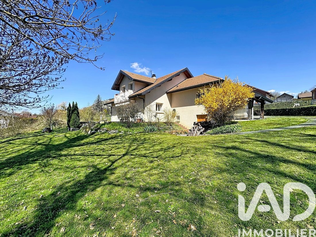 House in Viuz-en-Sallaz, Auvergne-Rhône-Alpes, France 1 - 17746055