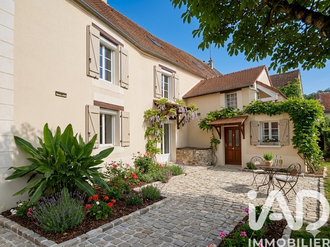 House in Villiers-sur-Morin, Ile-de-France, France 1 - 17746339