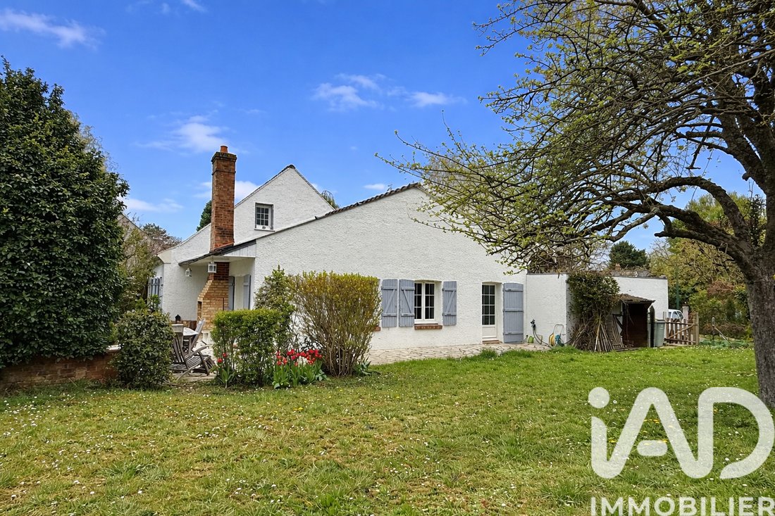 House in Vieux Village-Murs du Parc, Marolles-en-Brie, France 1 - 17658487