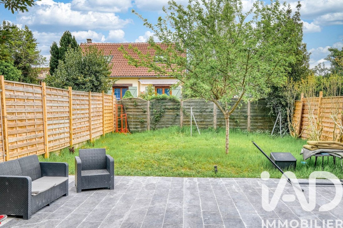 House in Gagny, Ile-de-France, France 3 - 17746327