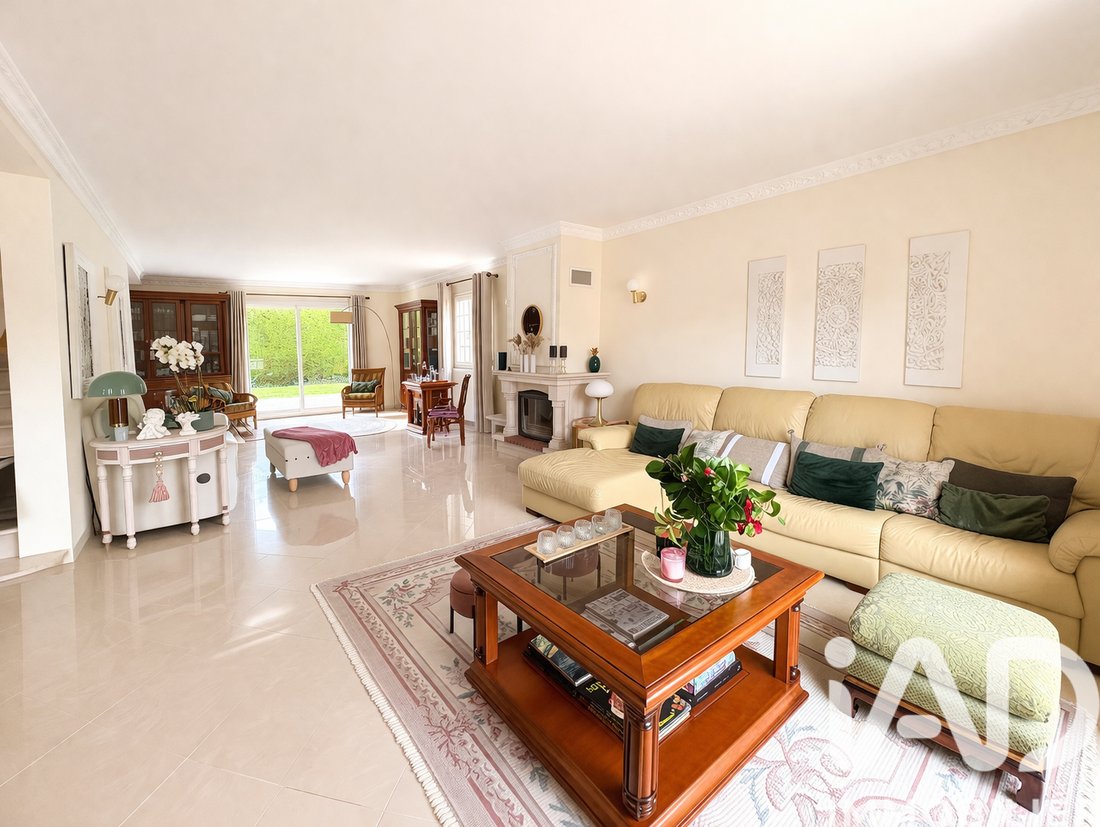 House in Forges-les-Bains, Ile-de-France, France 3 - 17660893