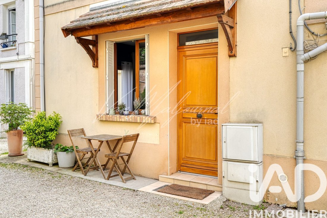 House in Chatou, Ile-de-France, France 2 - 17746114