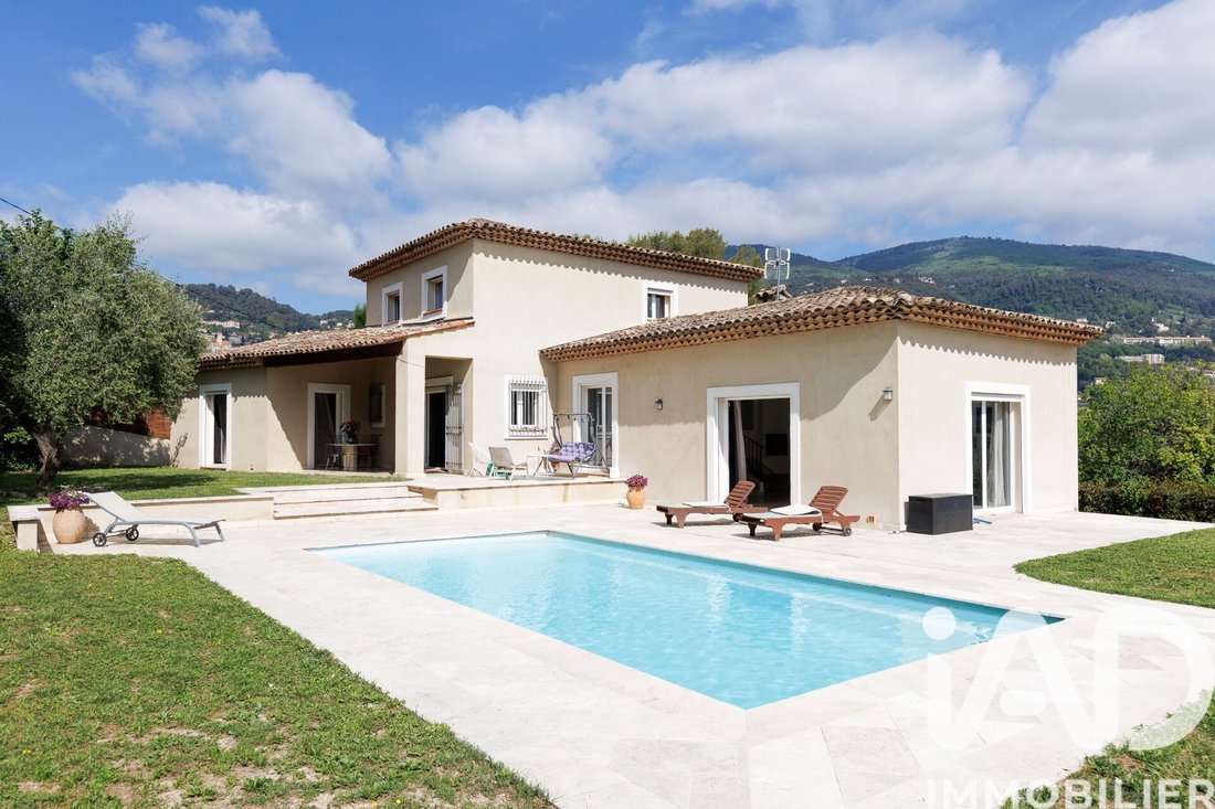 Haus in Grasse, Provence-Alpes-Côte d'Azur, Frankreich 1 - 15888757