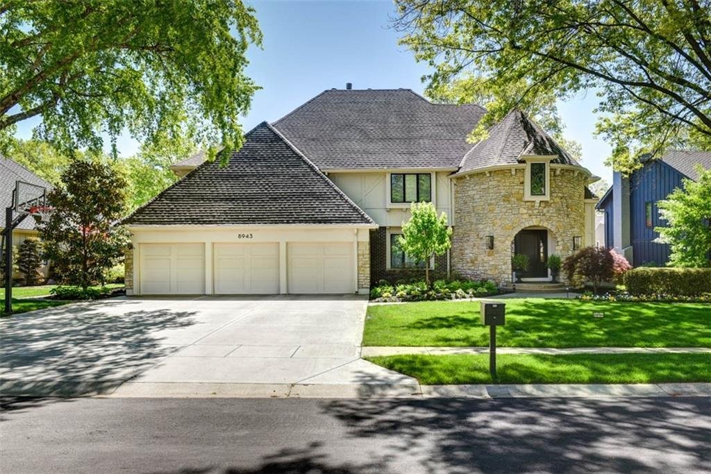 House in Leawood, Kansas, United States 1 - 17742089